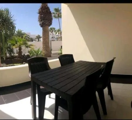 Suri Apartment